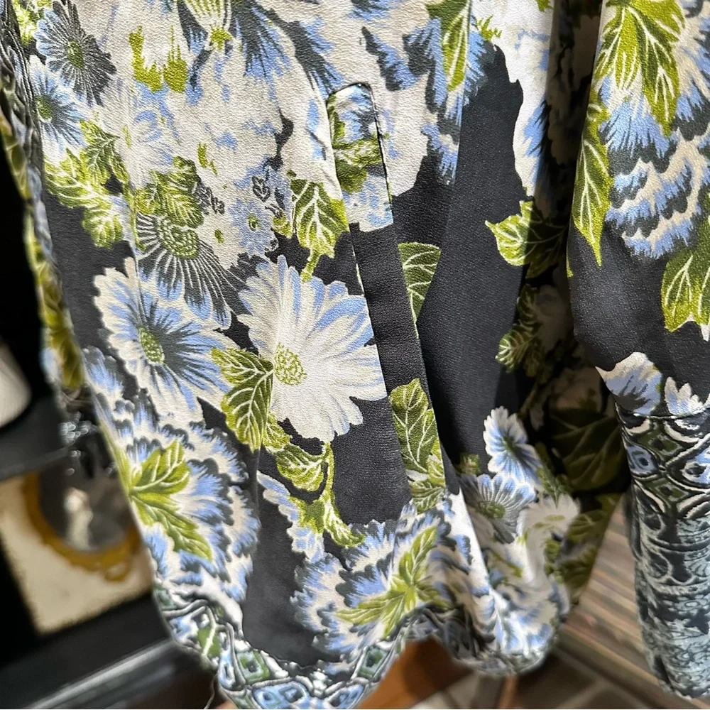 Free People Wildflower Chiffon Zip Kimono – Size XS/S (Oversized Fit)